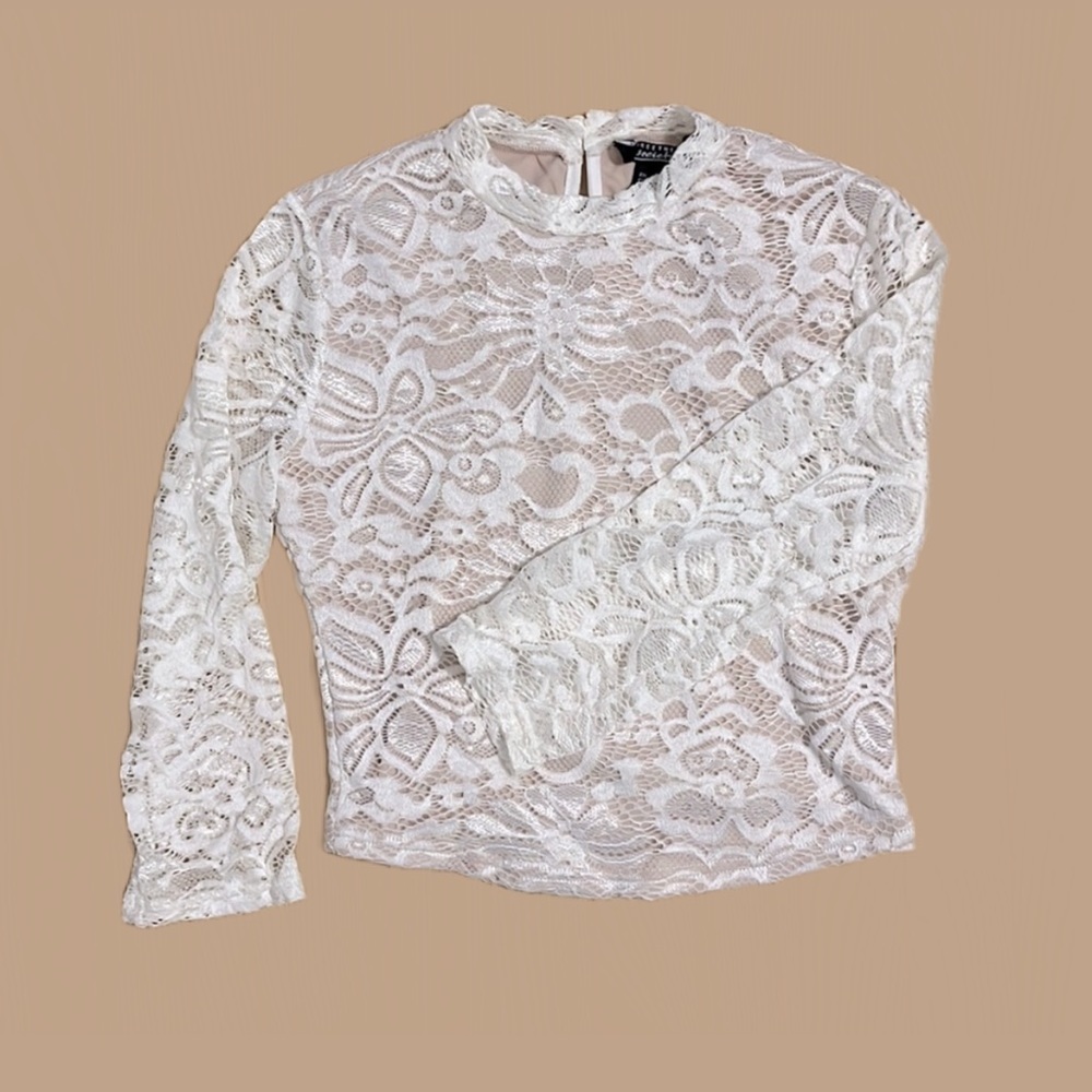 Lace 3/4 sleeve cropped top bridal​